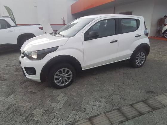 FIAT MOBI 1.0 EVO FLEX LIKE. MANUAL
